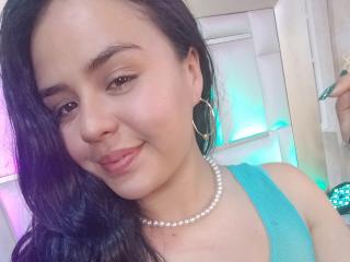 ArielleWilde Webcam Porno Live - Photo 9/21