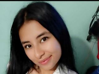 HelenWatson Videos Liveshows - Photo 4/9