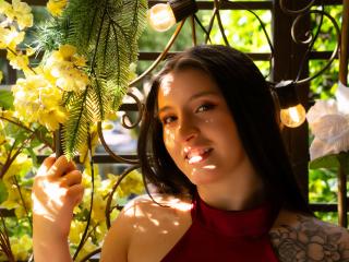 ZoeCortes MILF Live - Photo 16/21