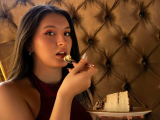 ZoeCortes MILF Live - Photo 5/21