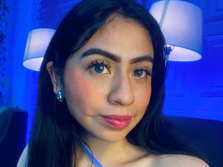 ZoeRedds MILF Live - Photo 7/21