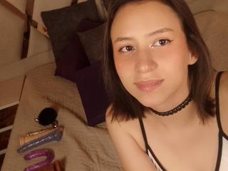 EmmaBroosh Boobs Liveshow - Photo 5/19