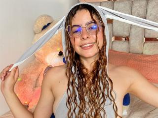 AdeleiineFoster Webcam Porno Live - Photo 18/21