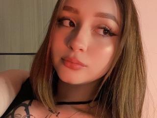 DarkCourtney Amateur Live Webcam - Photo 6/21