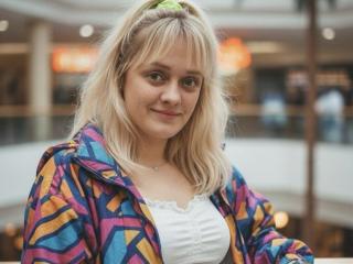 KiraHarra Image Gallery