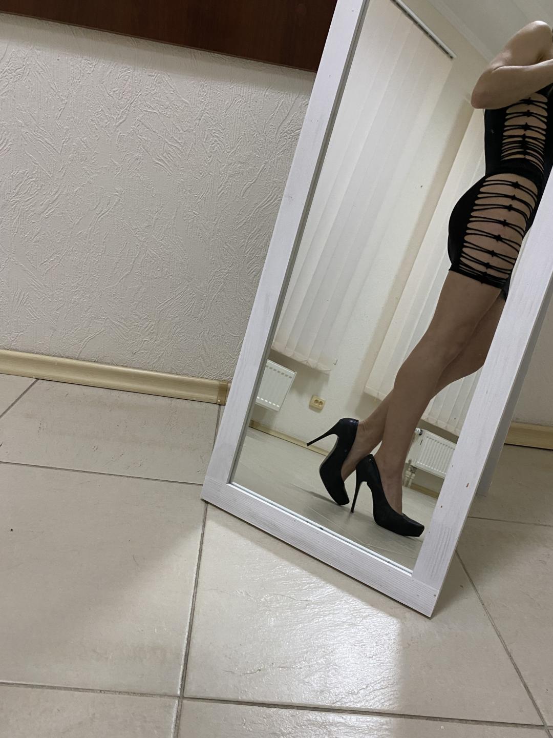 webcam model Amberia from XloveCam webcam model Amberia from XloveCam