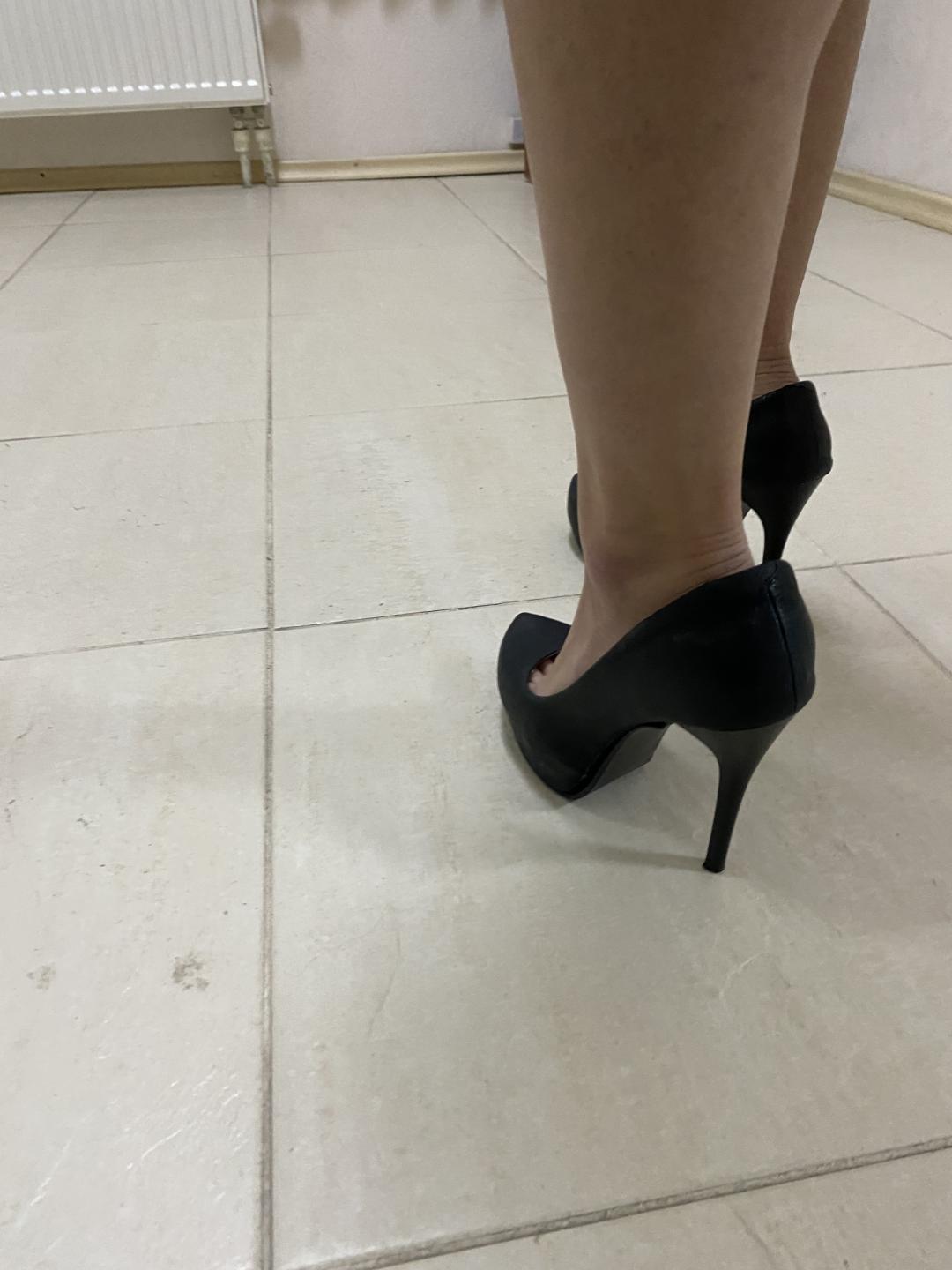 webcam model Amberia from XloveCam webcam model Amberia from XloveCam