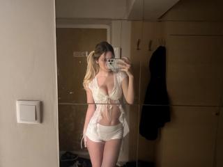 EvelineAngel Image Gallery