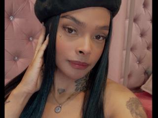 EmmaEbony Boobs Liveshow - Photo 5/21