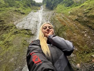 AtheneaRossi Webcam Porno Live - Photo 15/21