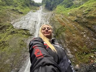 AtheneaRossi Webcam Porno Live - Photo 14/21