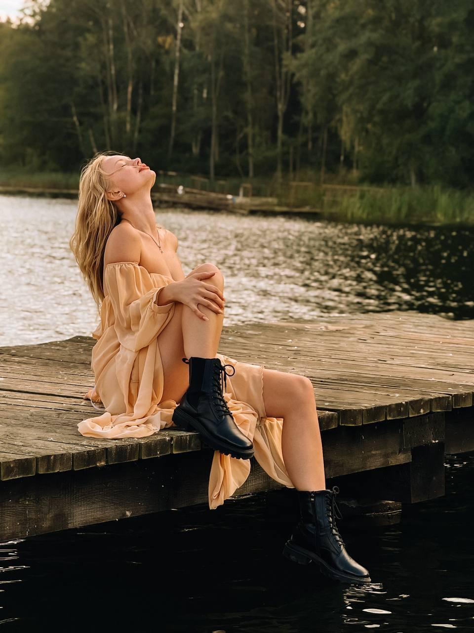 webcam model CrystalHope from XloveCam webcam model CrystalHope from XloveCam