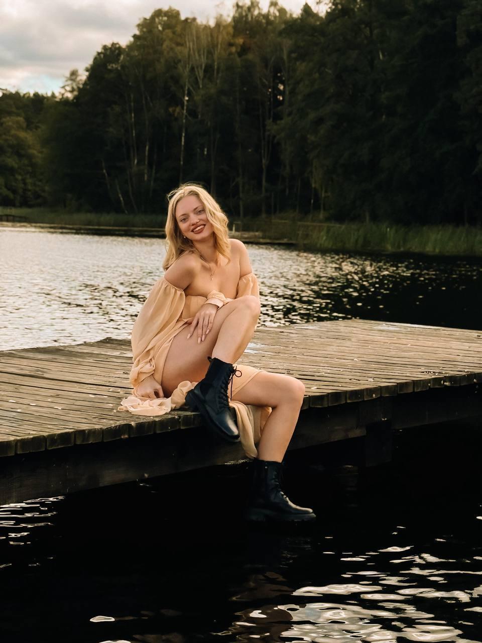 webcam model CrystalHope from XloveCam webcam model CrystalHope from XloveCam