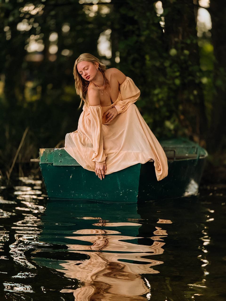 webcam model CrystalHope from XloveCam webcam model CrystalHope from XloveCam