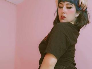 AlanaFerrer Webcam Porno Live - Photo 10/21