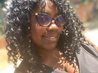 Watch  CynthiaRamos live on XLoveCam