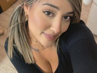 MaeCollins Hot Liveshows - Photo 6/21