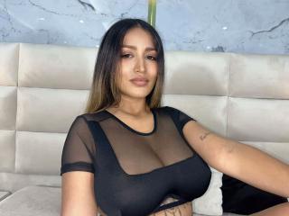 Photo of AlondraLira