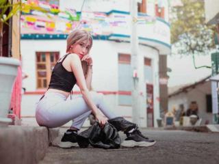 OliviaMonroee Masturbation Cam Video - Photo 9/21