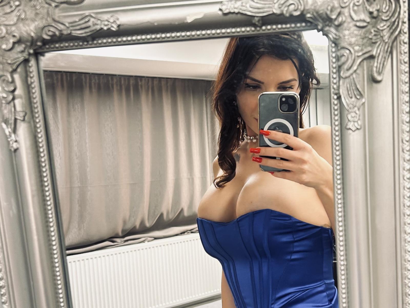AmmyRosee — live cam photo 3