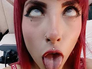 SashaMoretti Blowjob XXX Cams - Photo 5/21