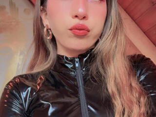 IzzysMisss Chatte en Chaleur - Photo 5/21