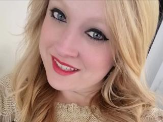 AliceCathyHot Webcam Porno Live - Photo 9/21