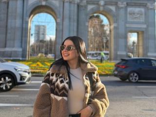 IsabellaJames Chatte en Chaleur - Photo 17/21