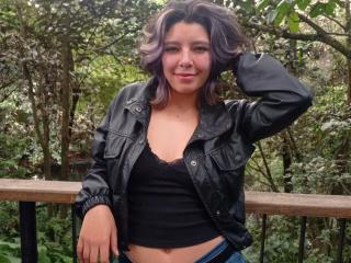 AluDamn Webcam Porno Live - Photo 13/21