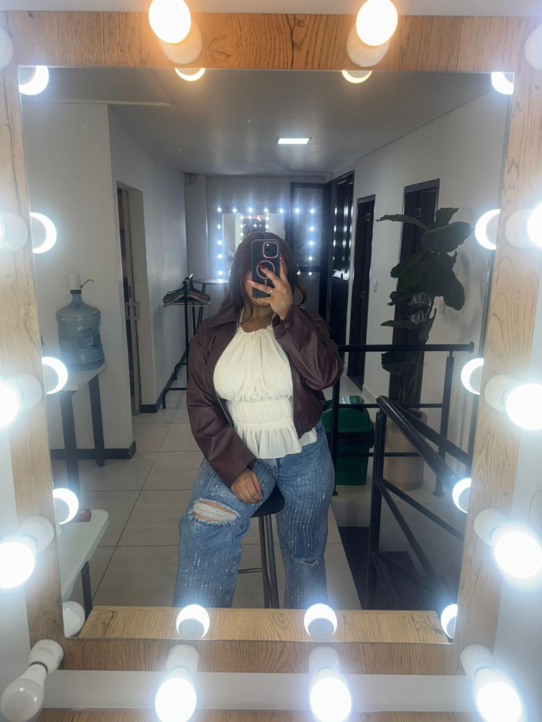 webcam model SofyaZaens from XloveCam webcam model SofyaZaens from XloveCam