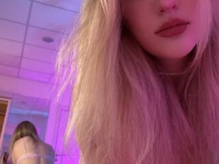 Synrix Blowjob XXX Cams - Photo 5/21