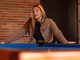 AzhunaStar Webcam Porno Live - Photo 7/21