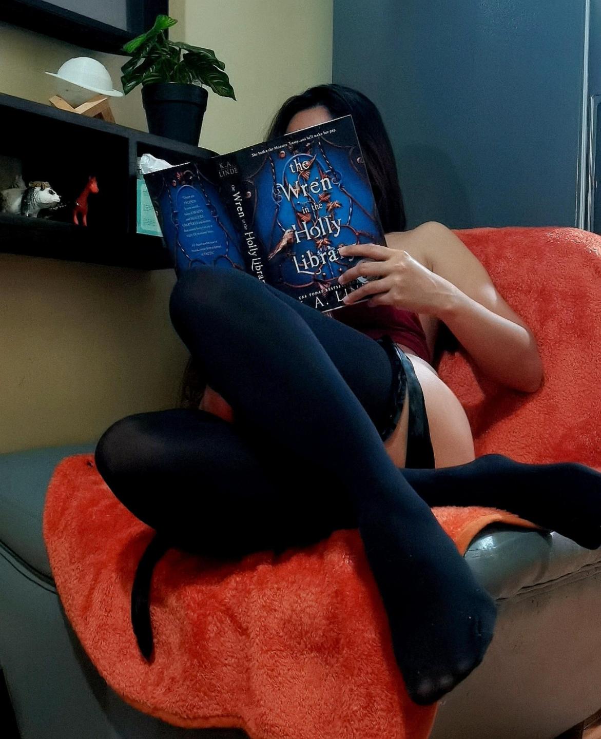 webcam model SugarSpiceXo from XloveCam webcam model SugarSpiceXo from XloveCam