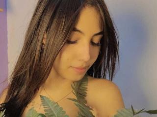 NailaIsaa Pussy Video Webcam - Photo 8/9