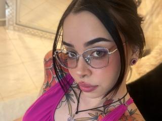 NaiaWhisper Pussy Video Webcam - Photo 8/21