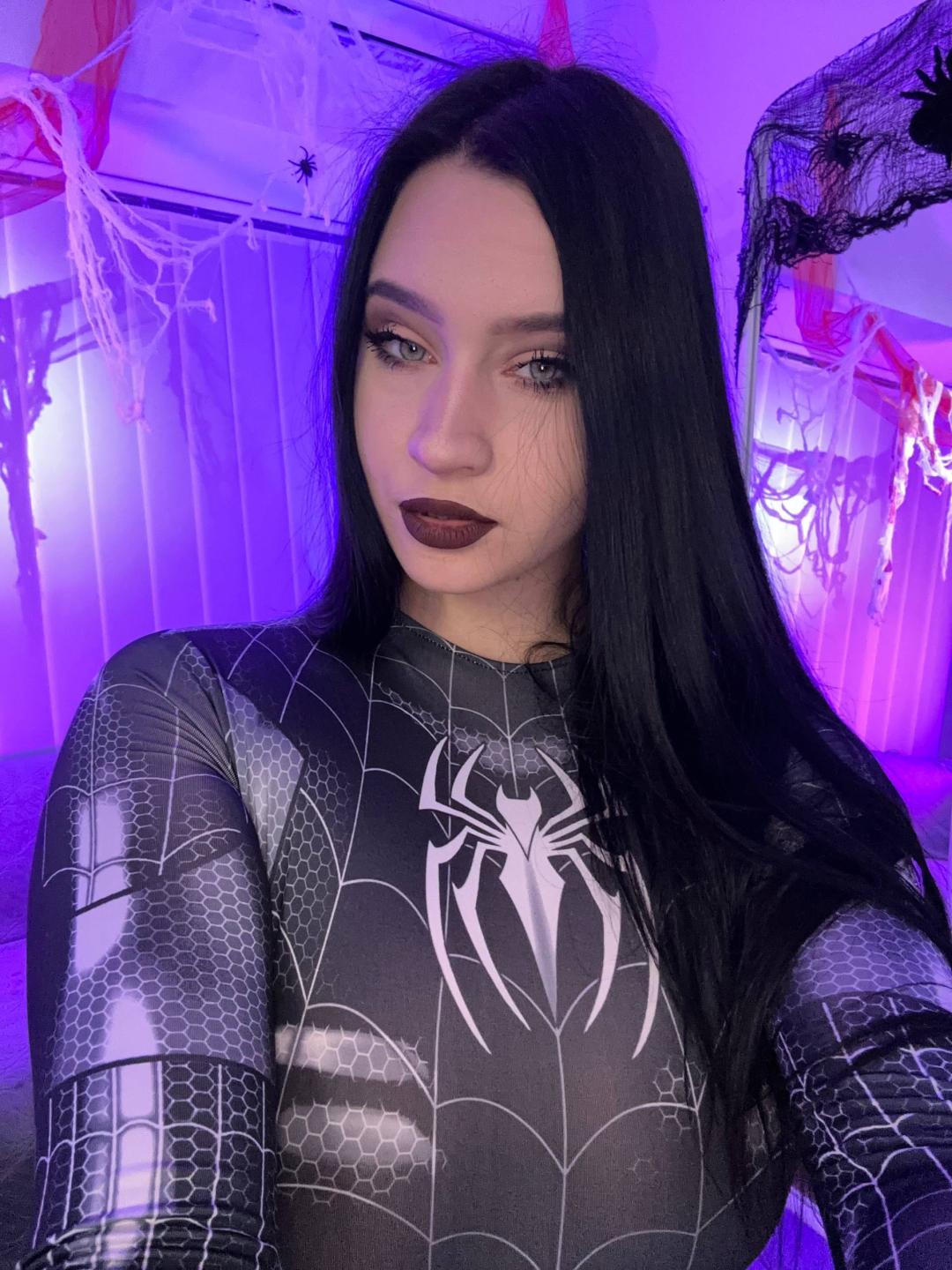 webcam model MsMaryLori from XloveCam webcam model MsMaryLori from XloveCam
