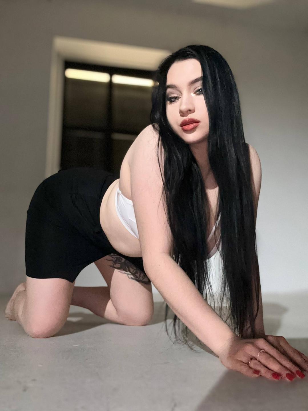 webcam model MsMaryLori from XloveCam webcam model MsMaryLori from XloveCam