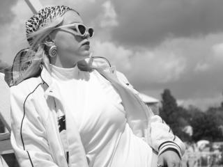 Rosallia Sex Brunette - Photo 19/21