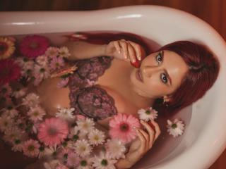 AndraCyrus Webcam Porno Live - Photo 18/21