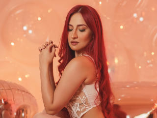 AndraCyrus Webcam Porno Live - Photo 7/21