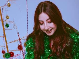 EmiilyWatson Boobs Liveshow - Photo 7/21