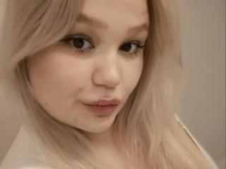 AnnyMarryah Webcam Porno Live - Photo 21/21