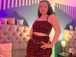 VanessaClose Image Gallery