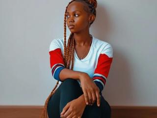 Photo of NastyVee-hot