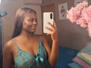 Kairaa Boobs XXX Direct - Photo 9/21