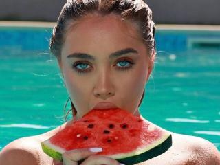 NadyaBlue Image Gallery