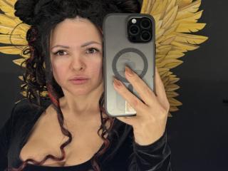 MollyBrunett - Live sex cams model
