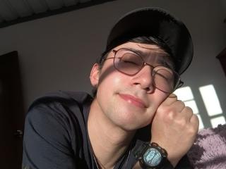 Photo de OliverHot69