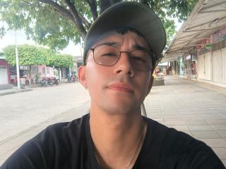 Photo de OliverHot69