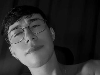 Photo de OliverHot69